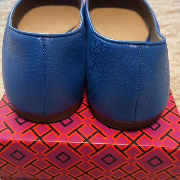 Tory Burch Claire Ballet Flats - Picture 4 of 6